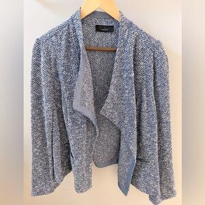 Women’s Talbots open blazer. Beautiful blend of colors. Excellent.